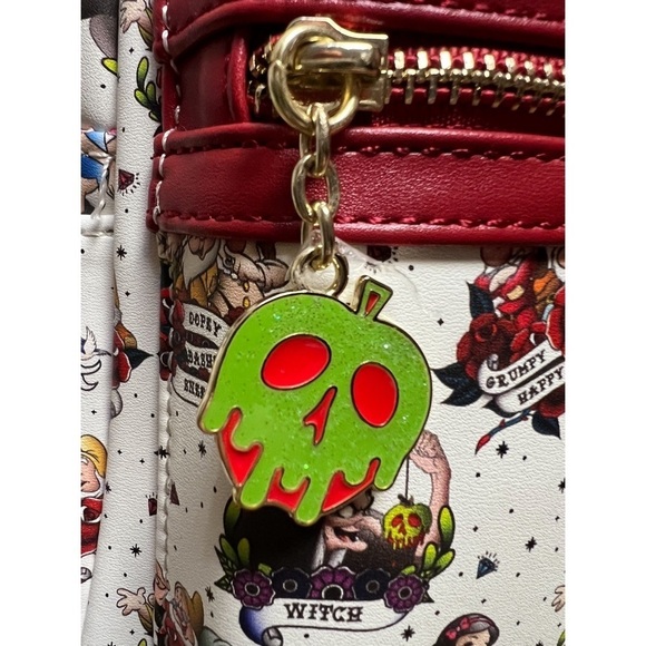 NWT LOUNGEFLY DISNEY PRINCESS Snow White Traditional‎ Tattoo Print Mini Backpack - Picture 3 of 6
